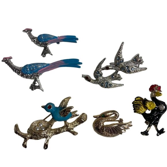 Vintage Bird Brooch Lot Enamel Rhinestones Bluebird Roadrunner Swan Rooster 6 Pc - Picture 1 of 12